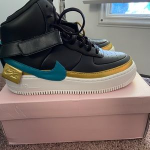 High top Nike air forces